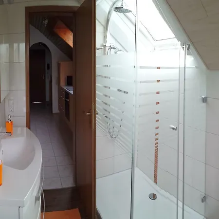 Haus Oettinger Apartment